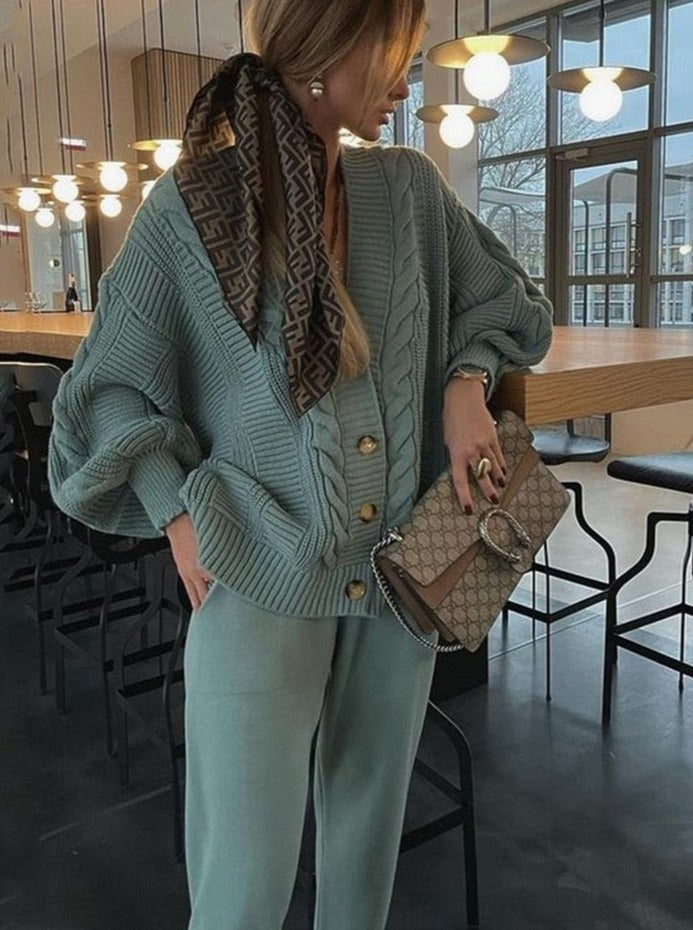 Charmantes 2-teilige Set mit Strickjacke und bequemer Hose Für Frauen