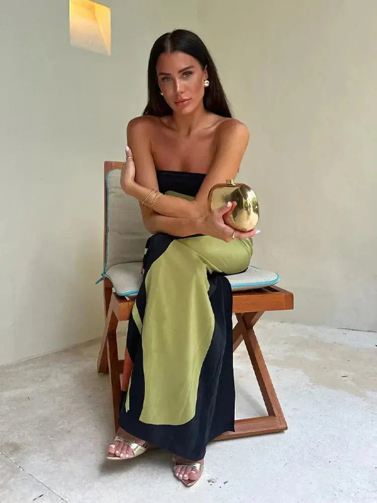 Das perfekte Sommerkleid mit leichtem Stoff und fließender Silhouette für Frauen