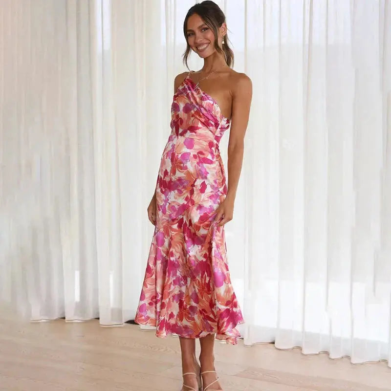 Elegantes One-Shoulder-Kleid mit asymmetrischem Design für Frauen