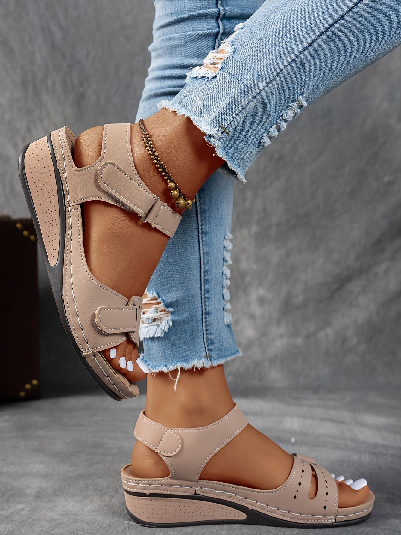 Floriel | Atmungsaktive Damen-Sommersandalen