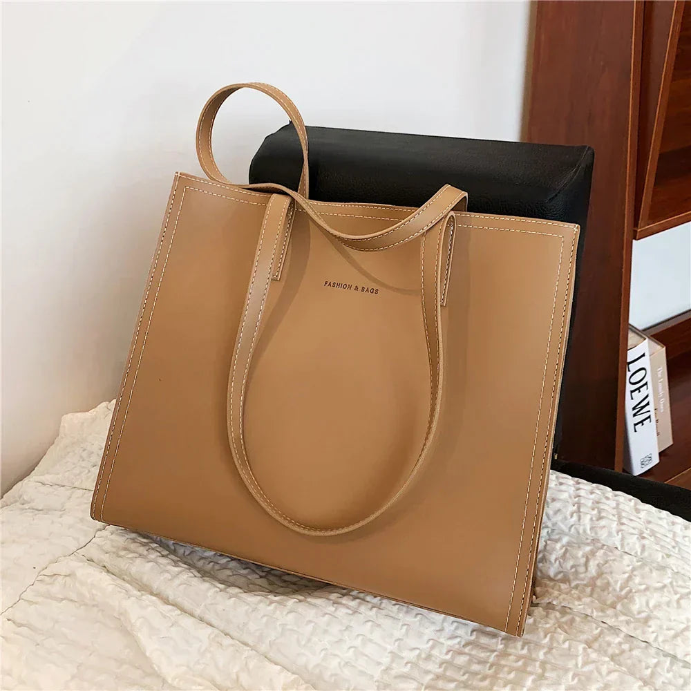 Praktische Tasche mit zeitlosem Charme für Damen