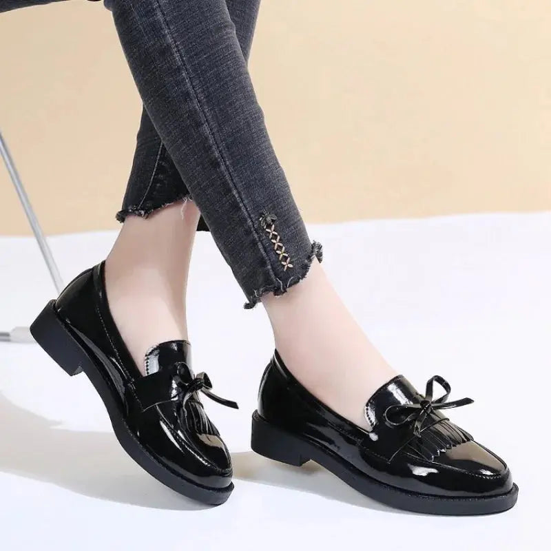 Leder-Loafers mit Quasten für Damen