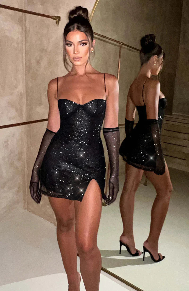 Glitzerndes Minikleid Mit Handschuhen Für Frauen