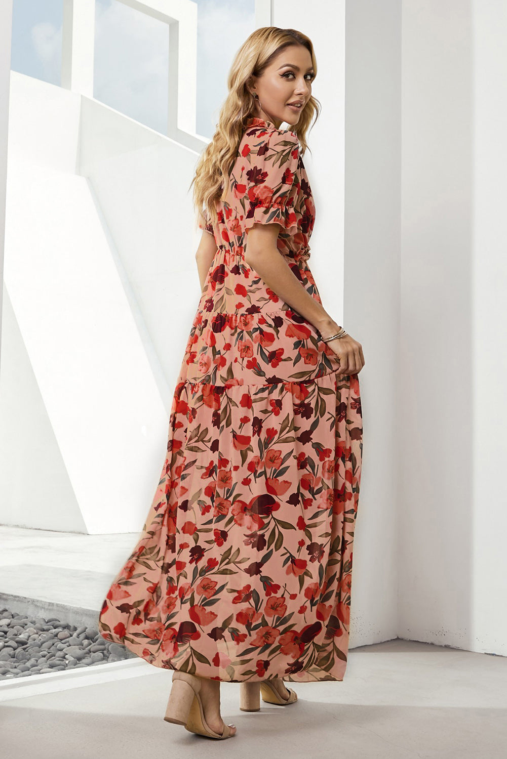 Emsira | Florales V-Ausschnitt-Kleid mit Volantärmeln