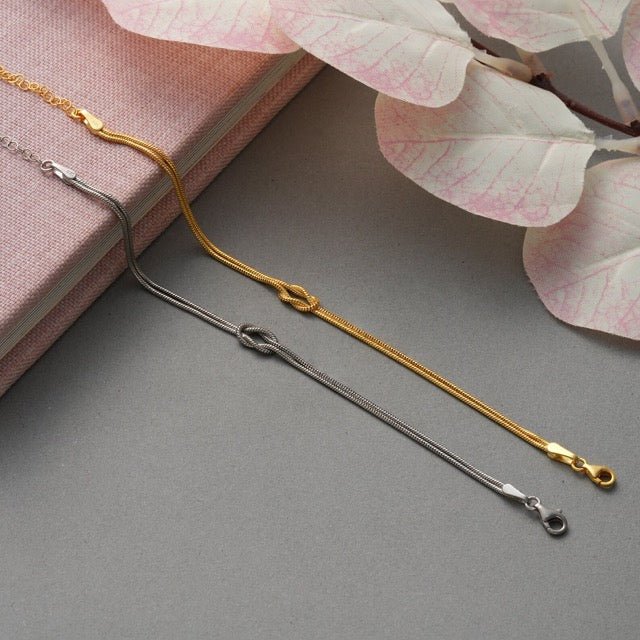 Liebesknoten Armband mit elegantem Charme für Damen