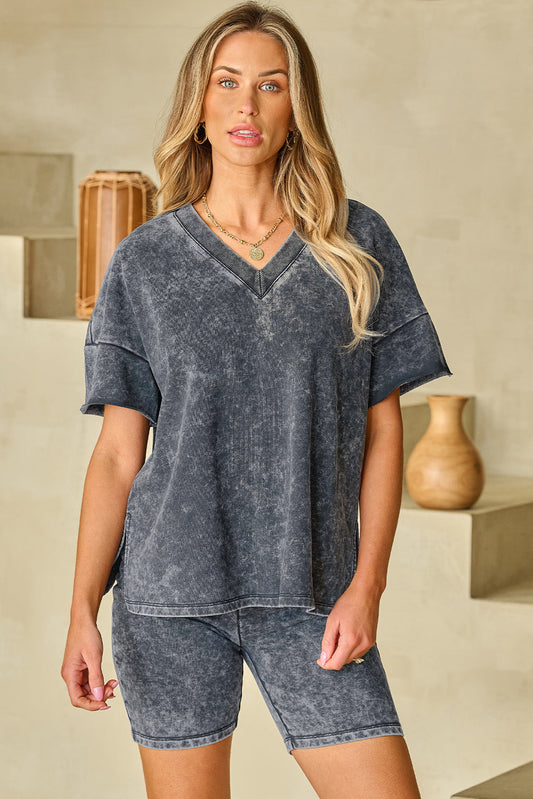 Schwarzes Set Mit Mineralwäsche Und Oversized-T-Shirt Für Frauen