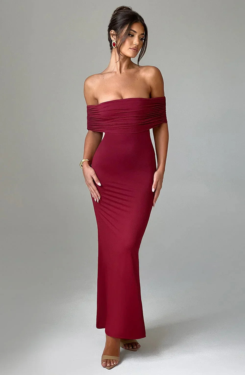 Elegantes rückenfreies Maxikleid mit fließendem Design Für Frauen