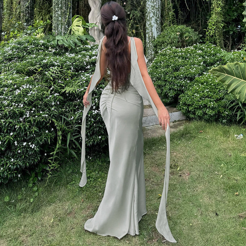 Emelith | Satiniertes Maxikleid mit Volants