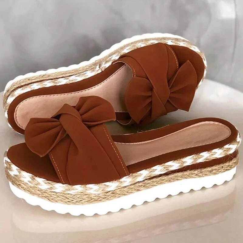 Breena | Handgefertigte Orthopädische Sandalen
