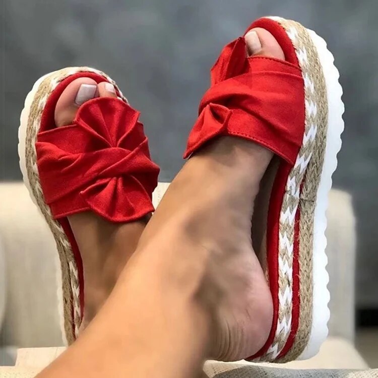 Breena | Handgefertigte Orthopädische Sandalen