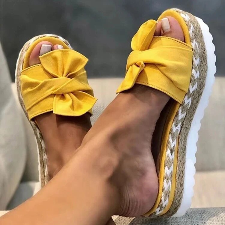 Breena | Handgefertigte Orthopädische Sandalen