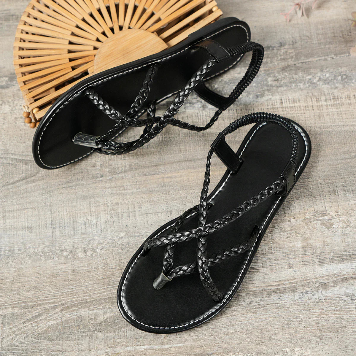 Yelara | Handgefertigte orthopädische Sandalen