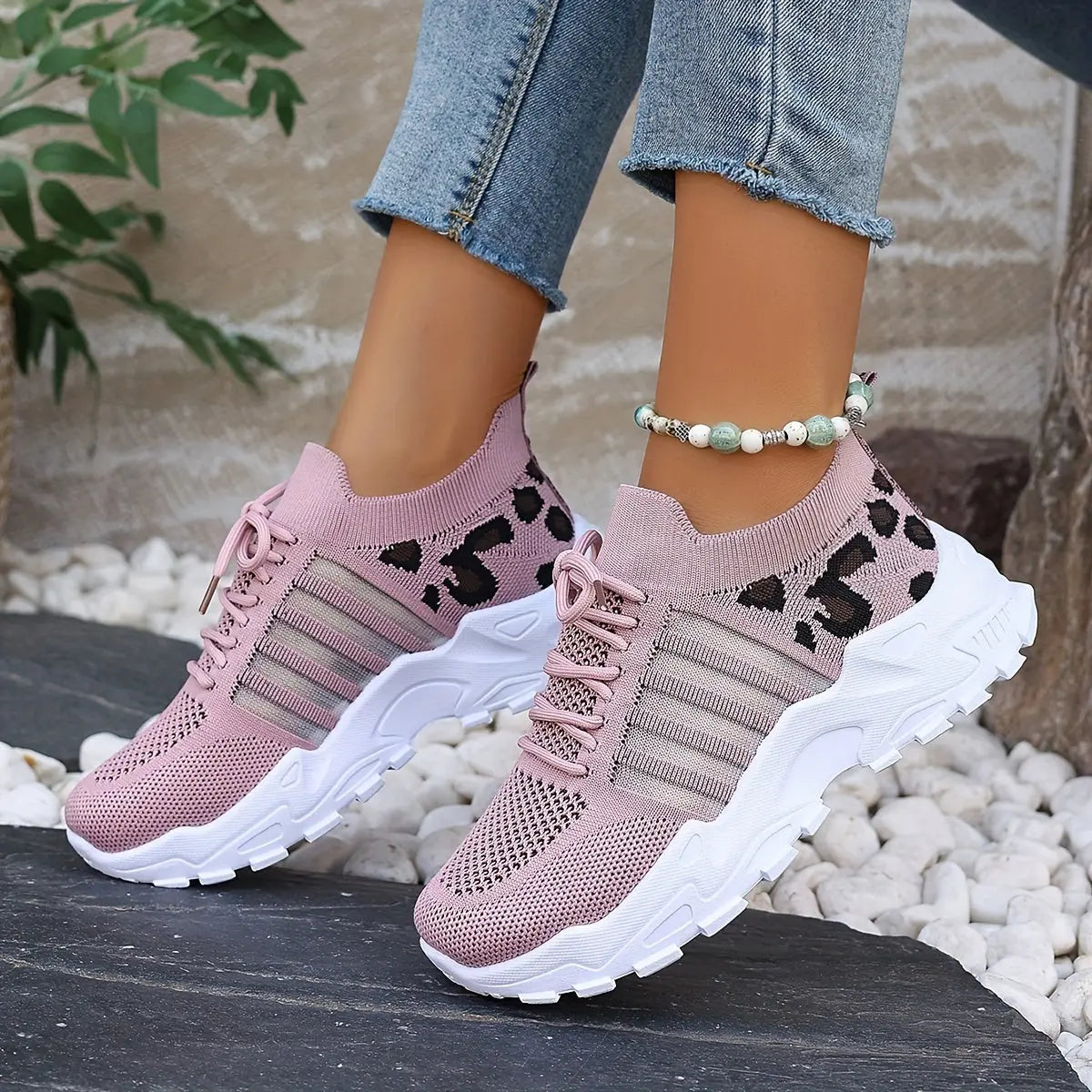 Lässige Sportschuhe für Frauen