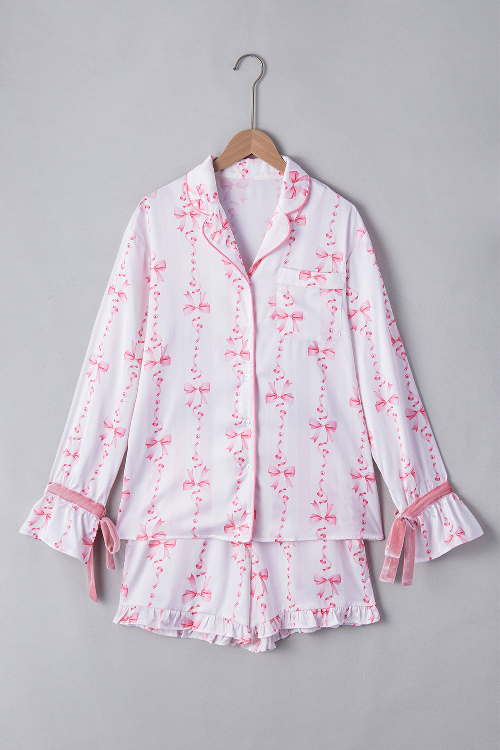 Rosa Satin-Schlafanzug-Set Mit Glockenärmeln Für Frauen