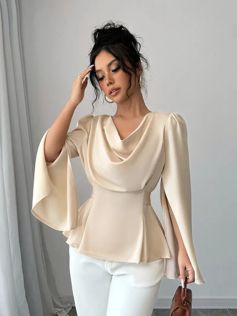 Elegante Satinbluse für einen stilvollen Auftritt bei Frauen