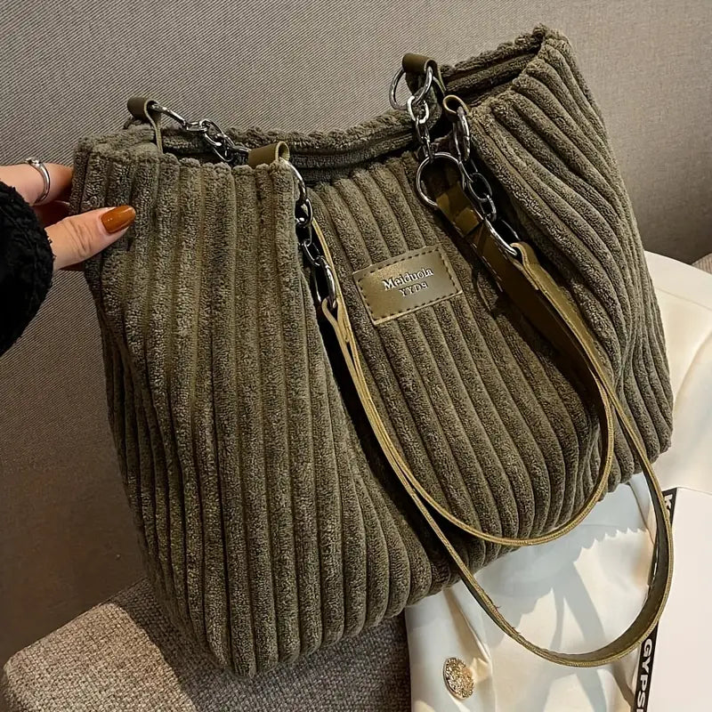 Lyssa | Tasche aus geripptem Samt