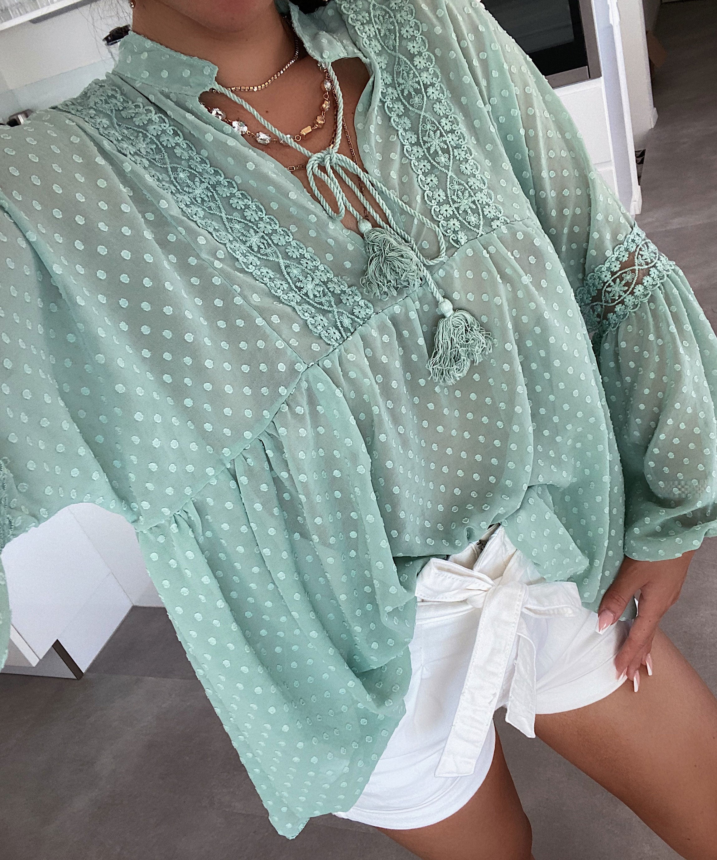 Leichtes Paula Mint Oberteil mit frischer Eleganz für Frauen