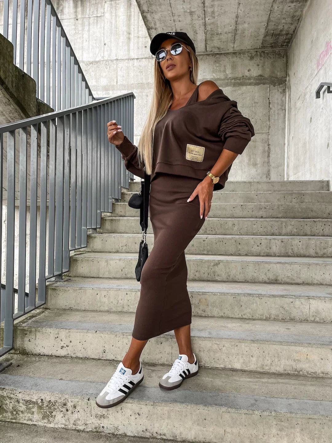 Elegantes Kleid mit kuscheligem Pullover-Kombination Für Frauen