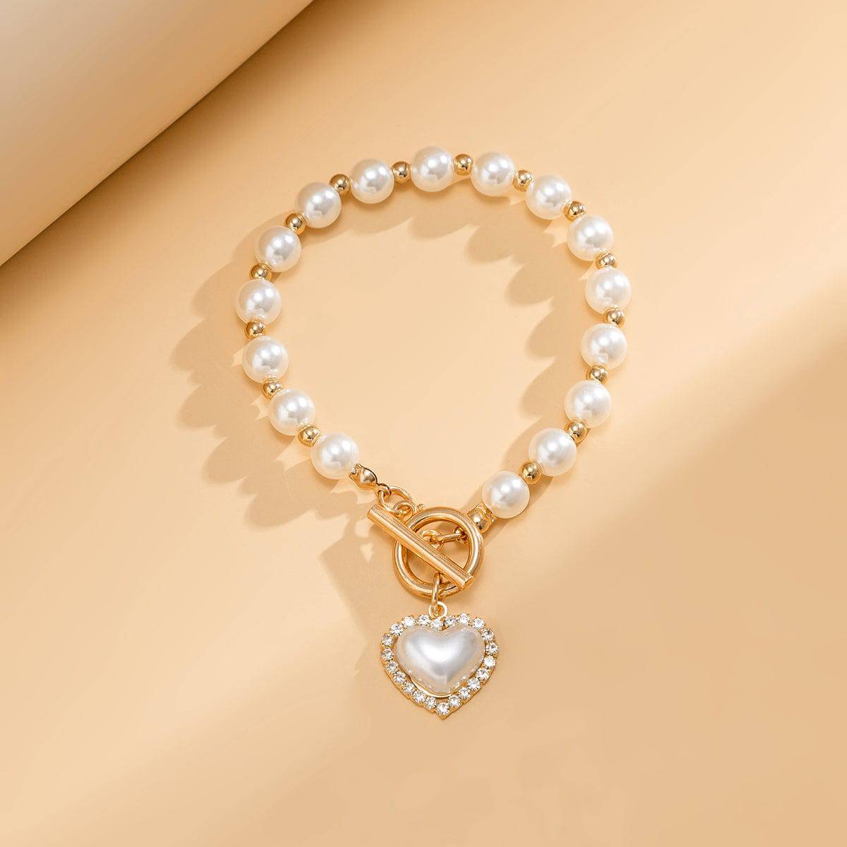 Elegantes Süßwasserperlen Armband mit Goldakzenten für Damen