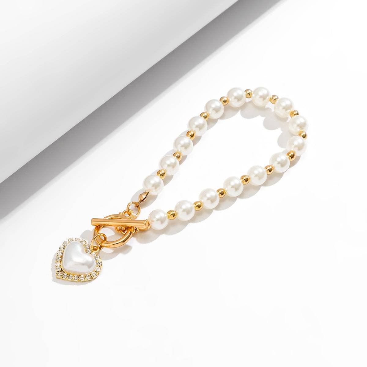 Elegantes Süßwasserperlen Armband mit Goldakzenten für Damen