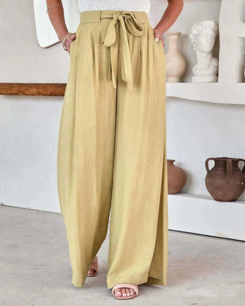 Luftige Leinenhose mit weitem Schnitt für Frauen