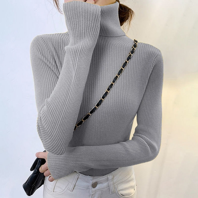 Gerippter Rollkragenpullover Mit Schmaler Passform Für Frauen