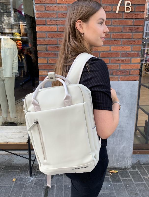 Amelita | Wasserdichter Rucksack mit Laptop-Fach