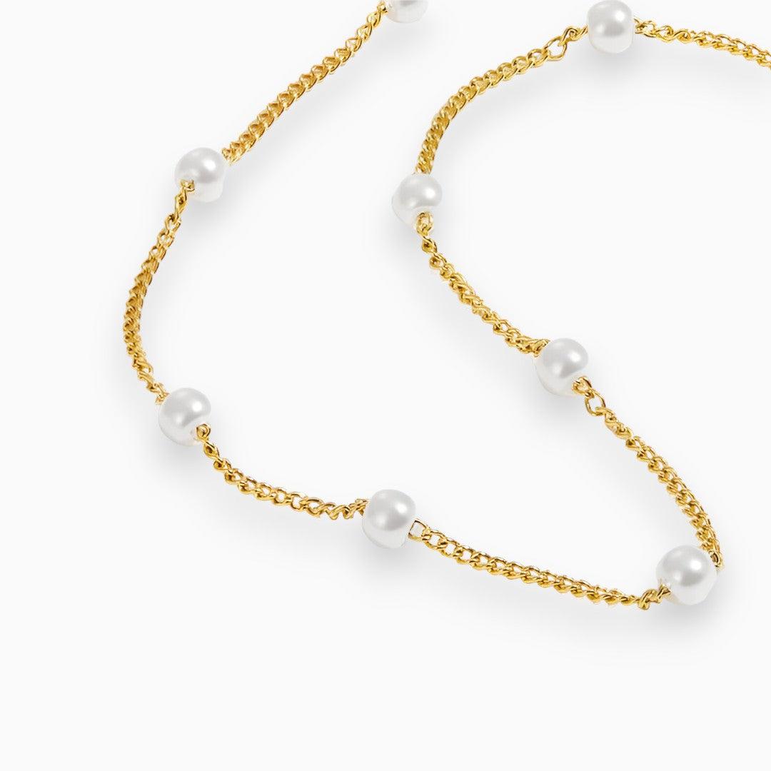 Elegante goldene Perlenkette mit edlem Charme für Damen