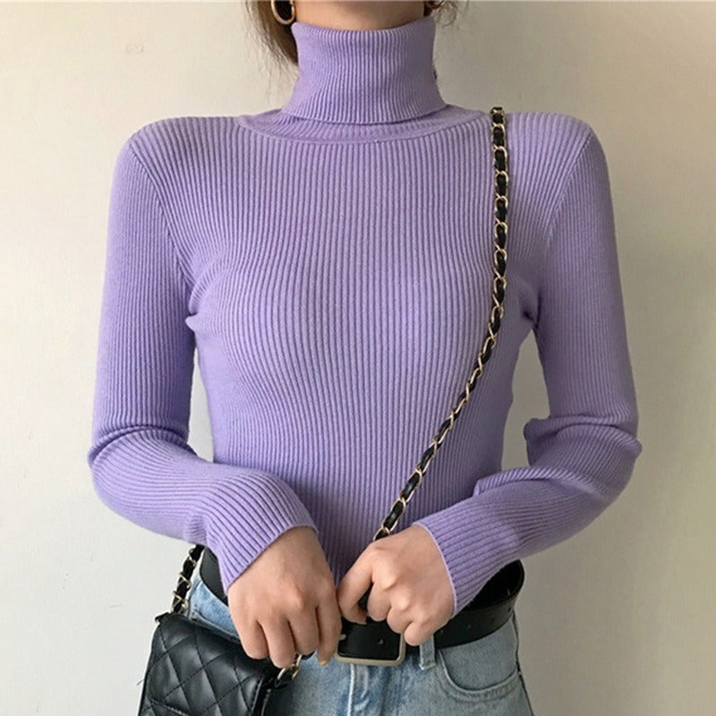 Gerippter Rollkragenpullover Mit Schmaler Passform Für Frauen
