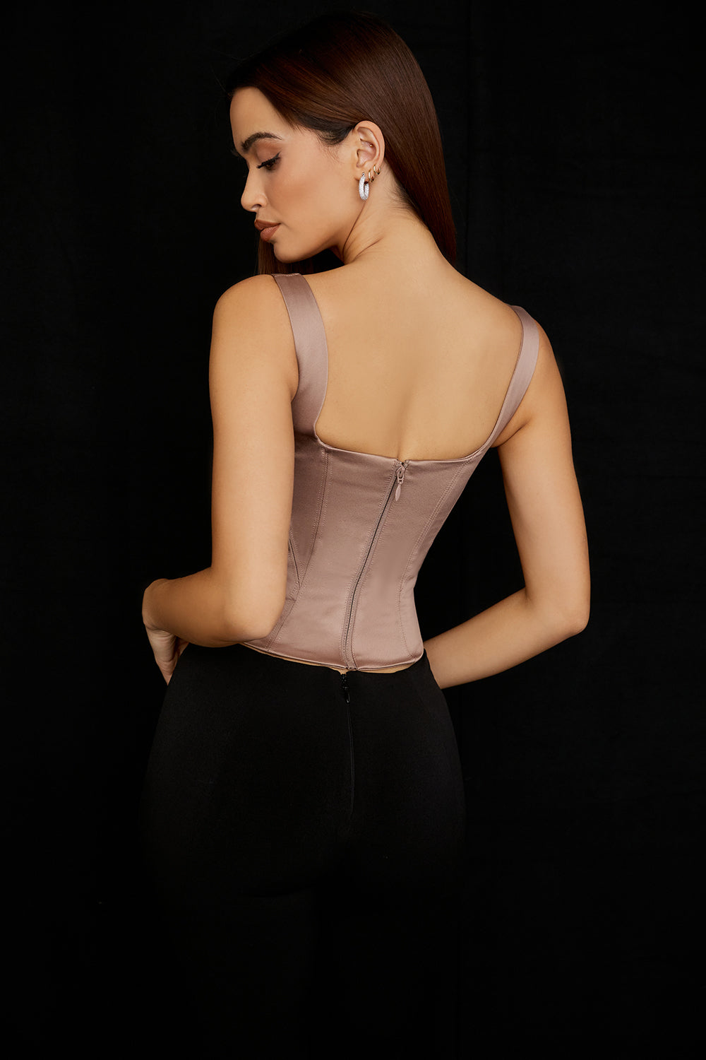 Langes Korsett aus steingrauem Satin mit eleganter Länge für Frauen