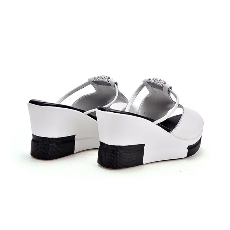 Alannis | Gepolsterte orthopädische Sandalen für Frauen