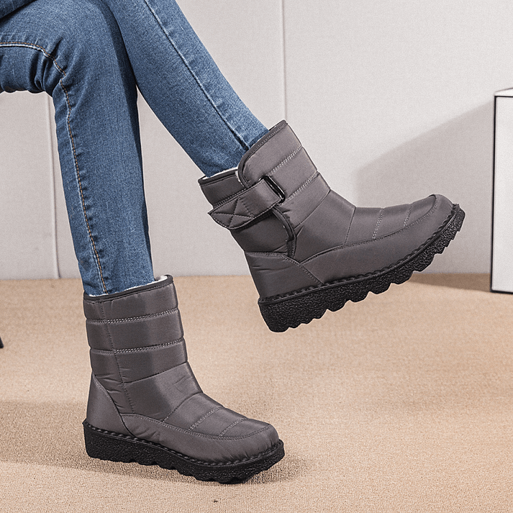 SnowStep™ – Wasserdichte, rutschfeste & angenehm warme Winterstiefel für Damen [50% Rabatt]